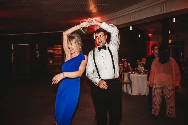 Dancing (2)